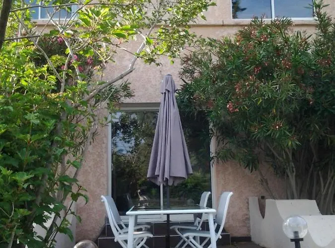De Charme Avec Piscine Ghisonaccia
