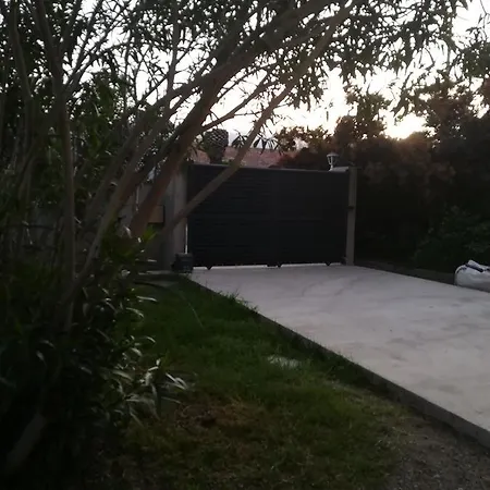 De Charme Avec Piscine