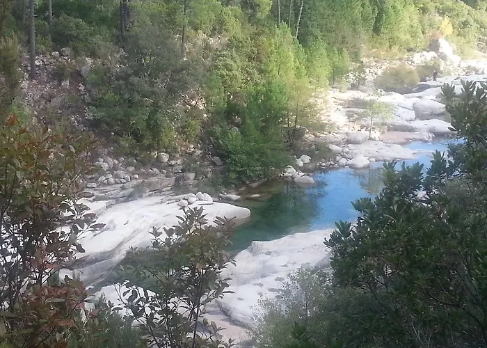De Charme Avec Piscine Feriehus Ghisonaccia